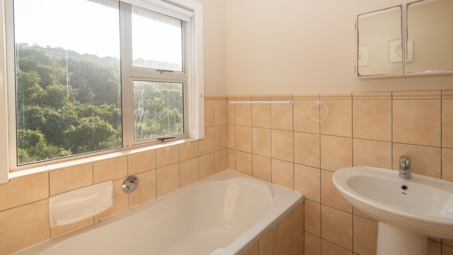 6 Bedroom Property for Sale in Nature On Sea Western Cape